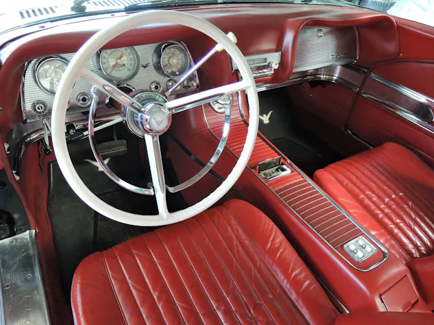 FORD Thunderbird Coupé
