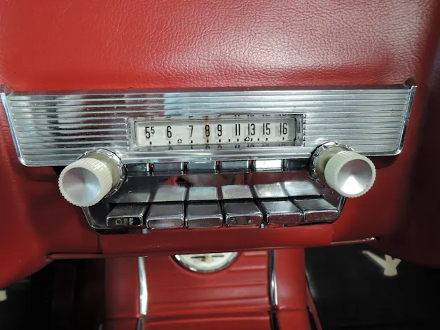 FORD Thunderbird Coupé