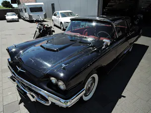 FORD Thunderbird Coupé