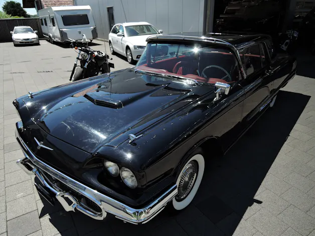 FORD Thunderbird Coupé