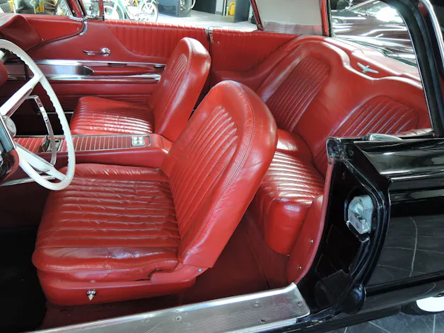 FORD Thunderbird Coupé