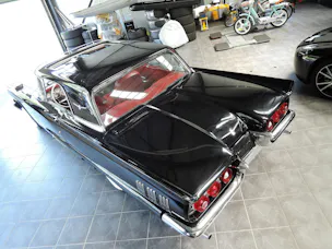 FORD Thunderbird Coupé