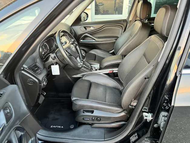OPEL Zafira 2.0 CDTi 7 Plätzer Enjoy Automatic