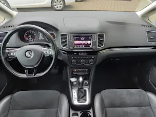 VW Sharan 1.4 TSI BlMT Highline DSG **7 Sitze**