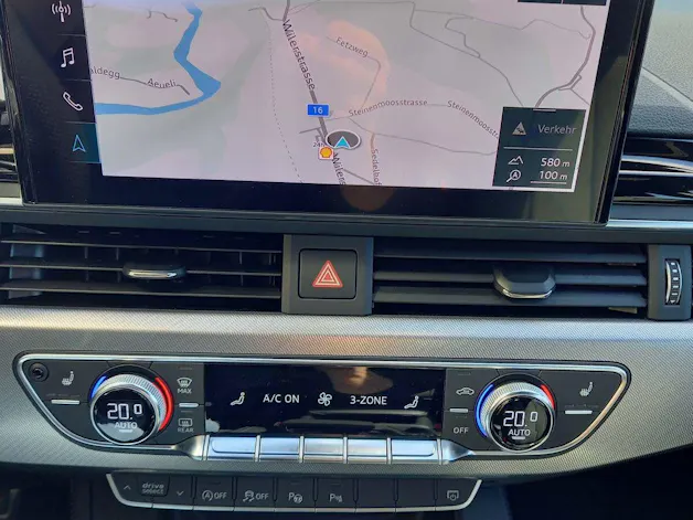 AUDI A4 Avant 45 TDI quattro tiptronic