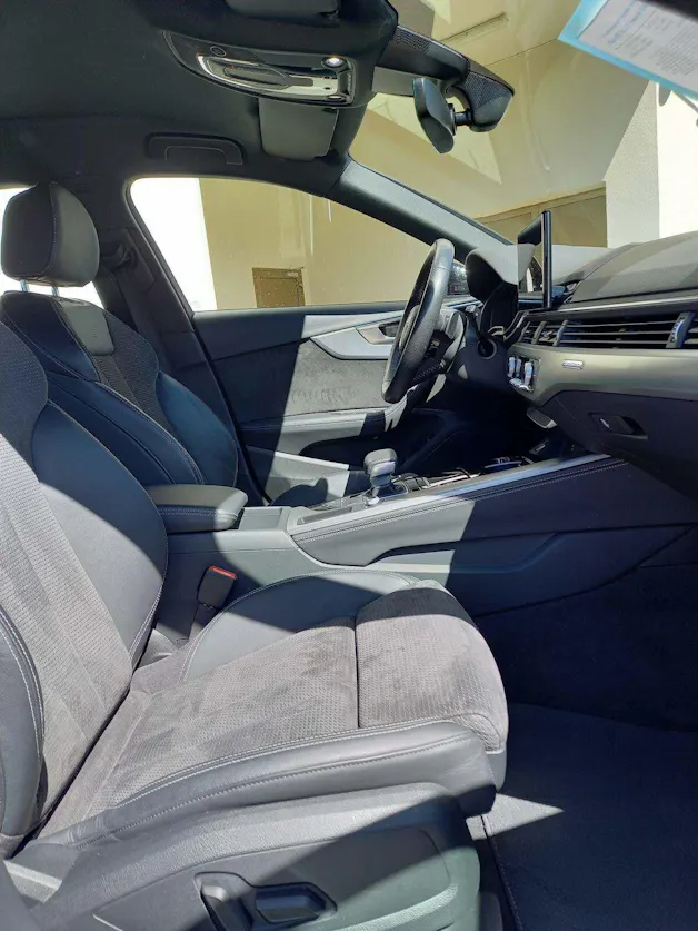 AUDI A4 Avant 45 TDI quattro tiptronic
