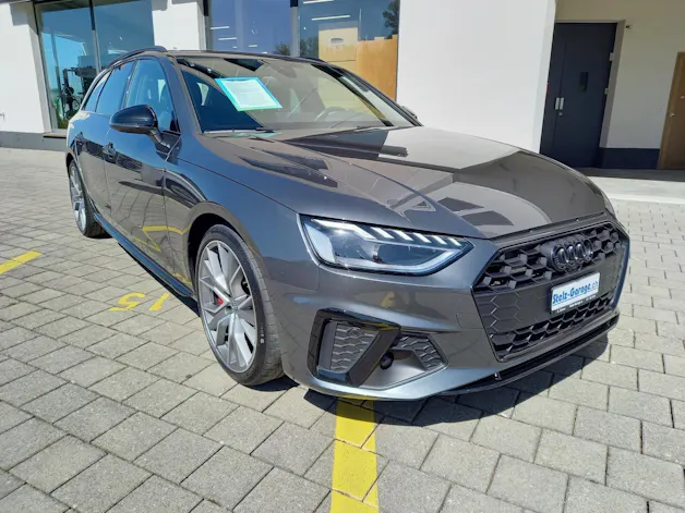 AUDI A4 Avant 45 TDI quattro tiptronic