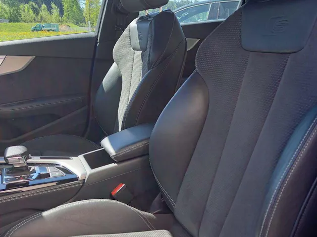 AUDI A4 Avant 45 TDI quattro tiptronic