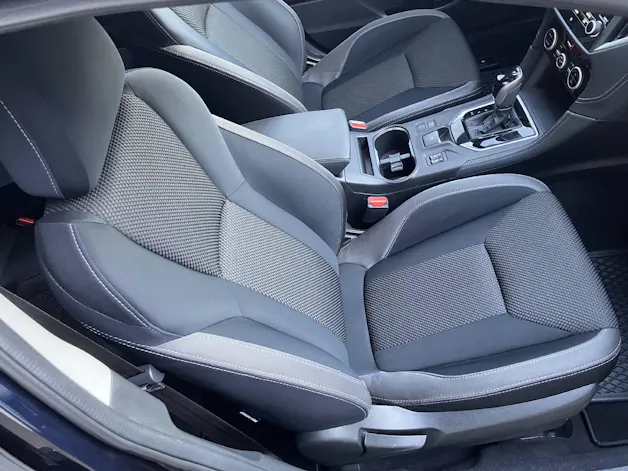 Subaru Impreza 2.0i e-Boxer Swiss Plus