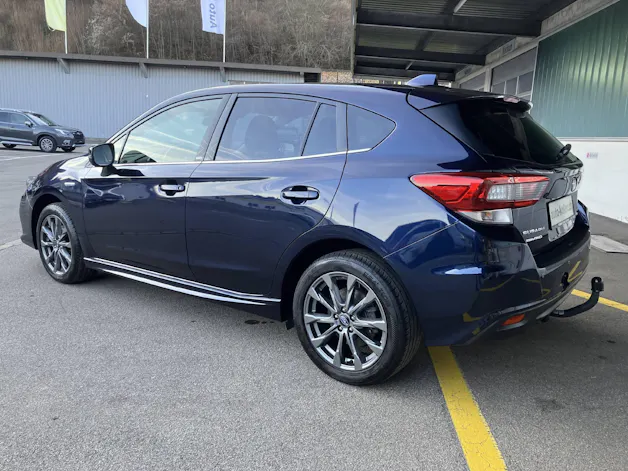Subaru Impreza 2.0i e-Boxer Swiss Plus