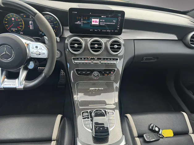 MERCEDES-BENZ C 63 S AMG Performance