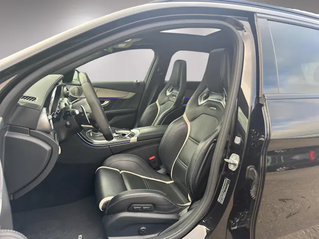 MERCEDES-BENZ C 63 S AMG Performance