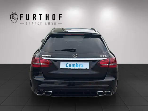 MERCEDES-BENZ C 63 S AMG Performance