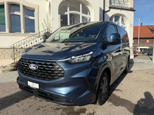 FORD Tourneo Bus 320 L1H1 Titanium Automat