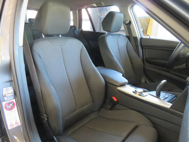 BMW 320i Touring Steptronic