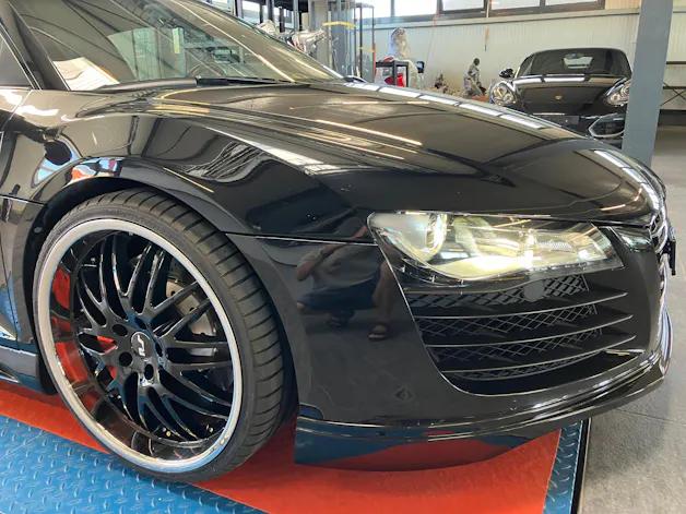 AUDI R8 Coupé 4.2-V8 R-Tronic