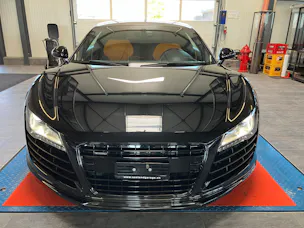 AUDI R8 Coupé 4.2-V8 R-Tronic