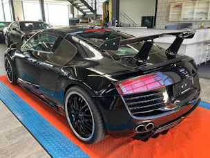 AUDI R8 Coupé 4.2-V8 R-Tronic