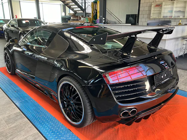 AUDI R8 Coupé 4.2-V8 R-Tronic