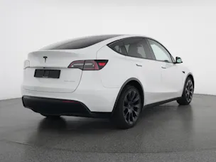 Tesla Model Y Long Range