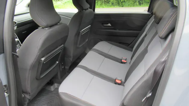 DACIA Jogger 1.6 Hybrid Extreme
