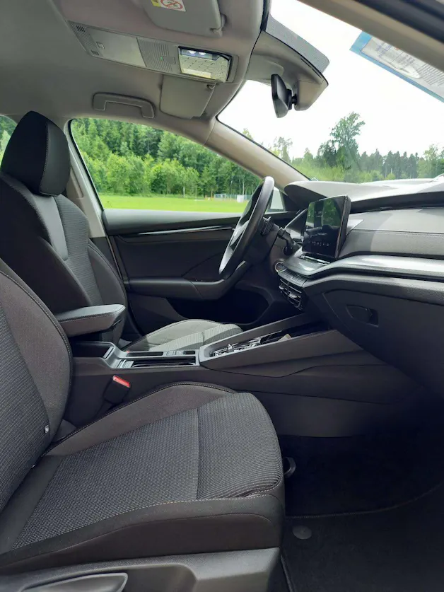 SKODA Octavia Combi 2.0 TDI DSG Ambition 4x4
