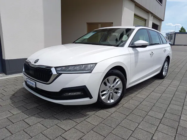 SKODA Octavia Combi 2.0 TDI DSG Ambition 4x4
