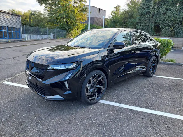RENAULT RAFALE E-TECH Atelier Alpine hyper hybrid E-Tech 4x4 300PS plug-in
