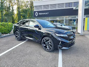 RENAULT RAFALE E-TECH Atelier Alpine hyper hybrid E-Tech 4x4 300PS plug-in