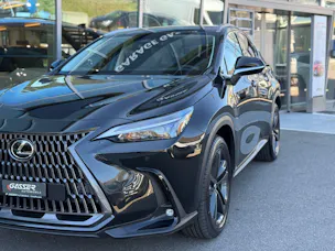 Lexus NX 350h E-FOUR Premium+