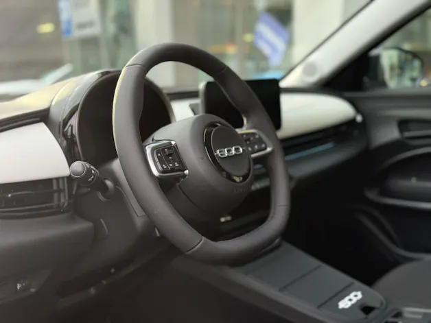 FIAT 600h Mild Hybrid Icon Swiss Edition