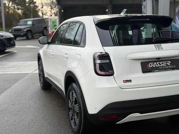 FIAT 600h Mild Hybrid Icon Swiss Edition