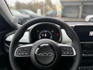 FIAT 600h Mild Hybrid Icon Swiss Edition