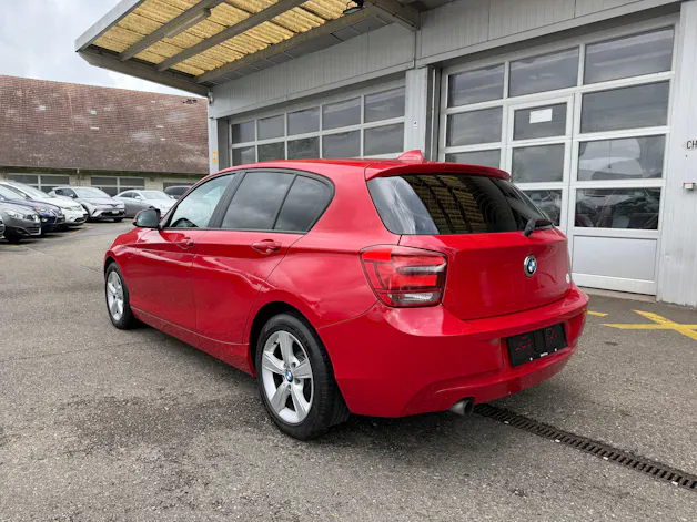 BMW 118i Sport Line Steptronic