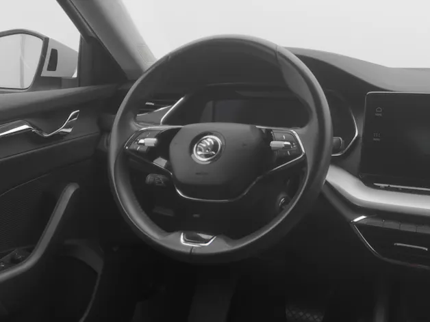SKODA Octavia Combi 2.0 TDI DSG Style 4x4
