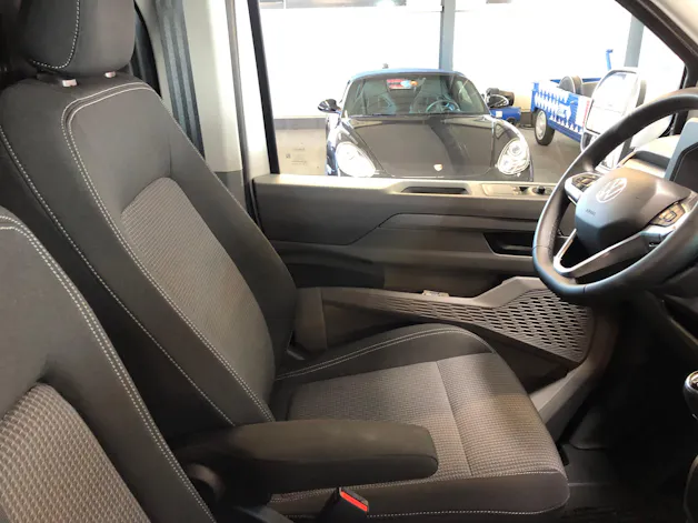 VW Transporter T7 2.0 TDI Lang