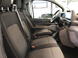 VW Transporter T7 2.0 TDI Lang