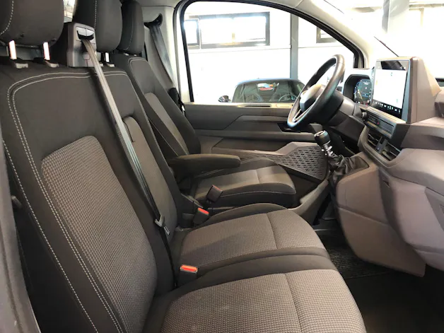 VW Transporter T7 2.0 TDI Lang