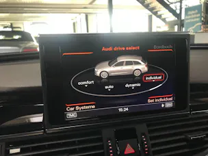 AUDI RS6 Avant 4.0 TFSI V8 quattro Tiptronic