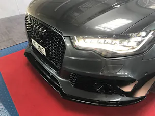 AUDI RS6 Avant 4.0 TFSI V8 quattro Tiptronic