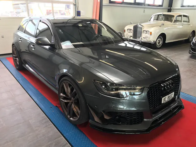AUDI RS6 Avant 4.0 TFSI V8 quattro Tiptronic