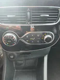 RENAULT Clio 1.2 16V T Intens EDC