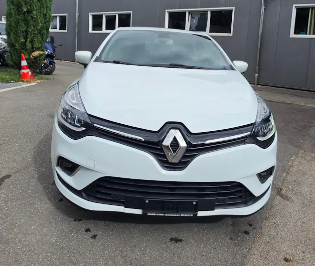 RENAULT Clio 1.2 16V T Intens EDC