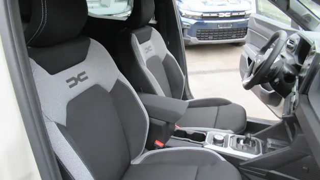 DACIA Duster 1.2 Hybrid Journey 4WD