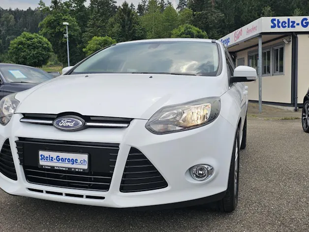 FORD Focus 1.6i VCT Titanium PowerShift