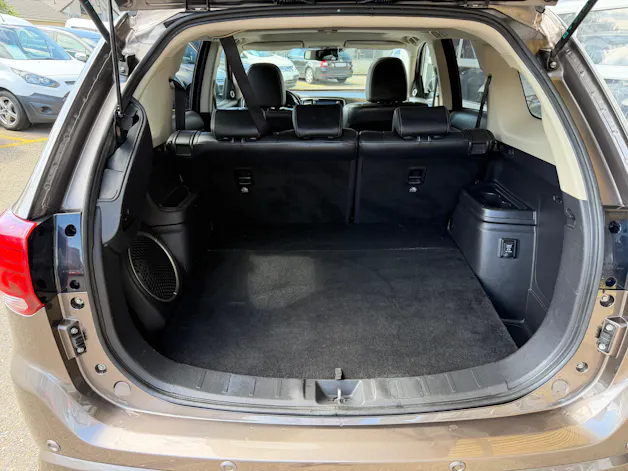 Mitsubishi Outlander 2.0 PHEV Diamond 4WD Automatic