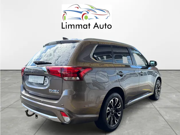 Mitsubishi Outlander 2.0 PHEV Diamond 4WD Automatic