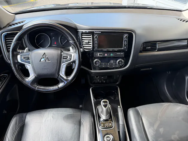Mitsubishi Outlander 2.0 PHEV Diamond 4WD Automatic
