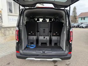 FORD Tourneo Bus 340 L1H1 PHEV Active