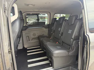 FORD Tourneo Bus 340 L1H1 PHEV Active